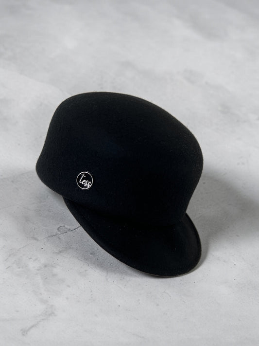 Casquette en laine avec finitions métalliques, Tess Atelier